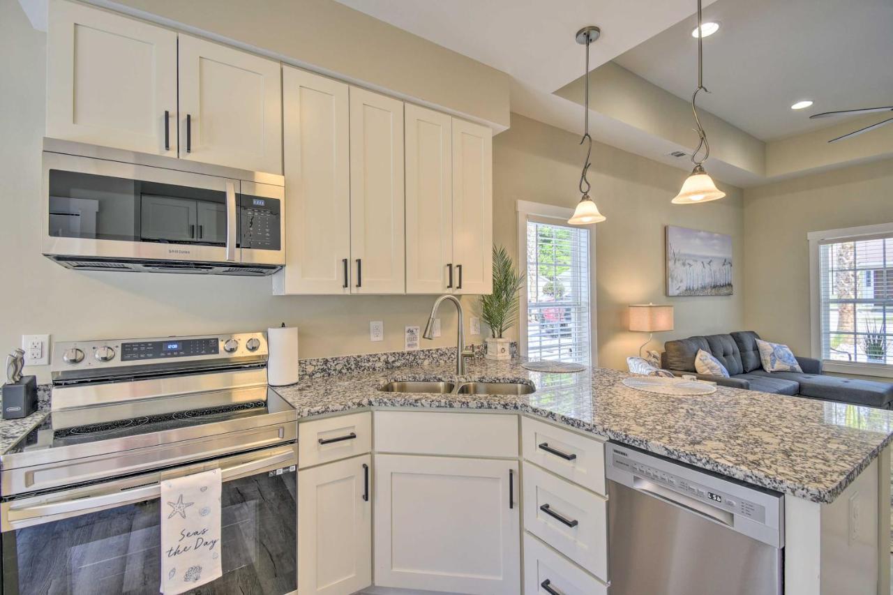 Ocean Isle Beach Home With Shared Lanai And Grill 外观 照片