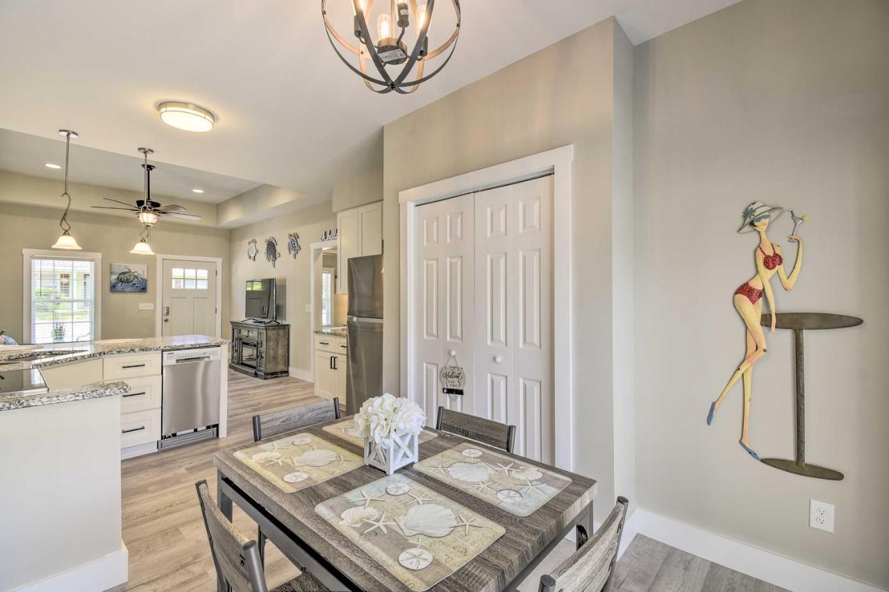 Ocean Isle Beach Home With Shared Lanai And Grill 外观 照片